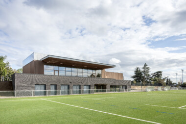 Stade de rugby Christophe Dominici  Terrain et ses abords  Chevilly-Larue - Equipements publics