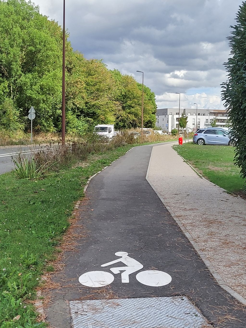 Piste cyclable Boulevard Jean Jaurès Guyancourt 78